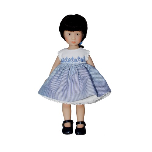 Besticktes Kleid mit gestreiftem Rock